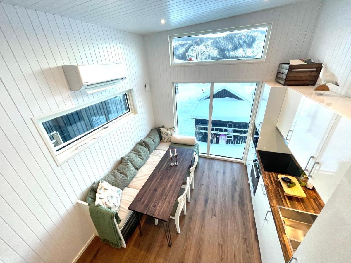 Villa Travel - Solbringen Eller Lilla Sol