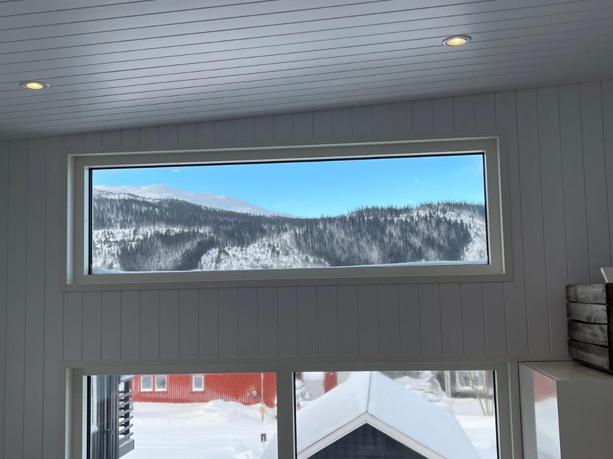 Travel - Solbringen Eller Lilla Sol